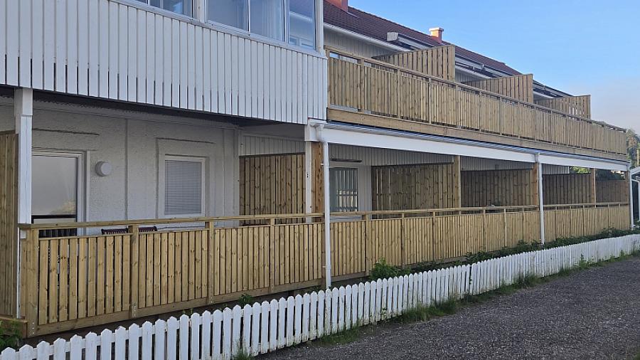 Balkongerna är nu färdigbyggda